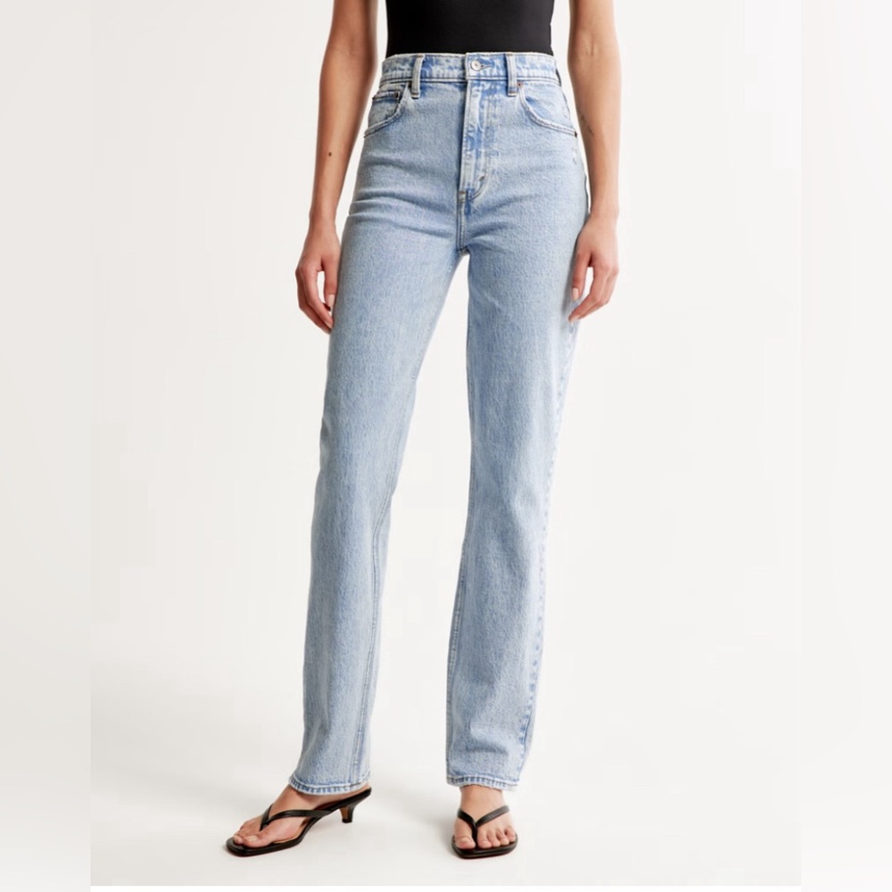 Abercrombie & Fitch Ultra High Rise 90s Slim Straight Jean size 30 10
